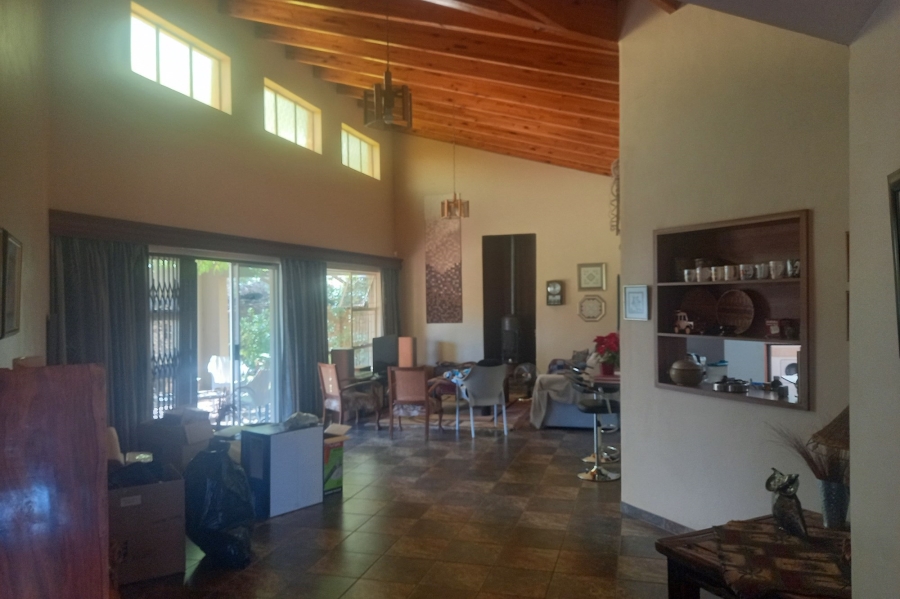 3 Bedroom Property for Sale in Roylglen Gardens Northern Cape